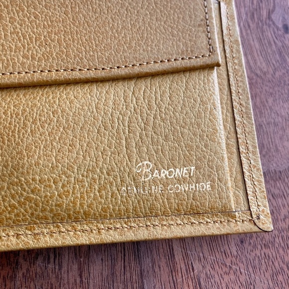 VINTAGE Gold Yellow Baronet Checkbook Wallet Cowhide Leather Snap Retro 80s - Picture 5 of 13